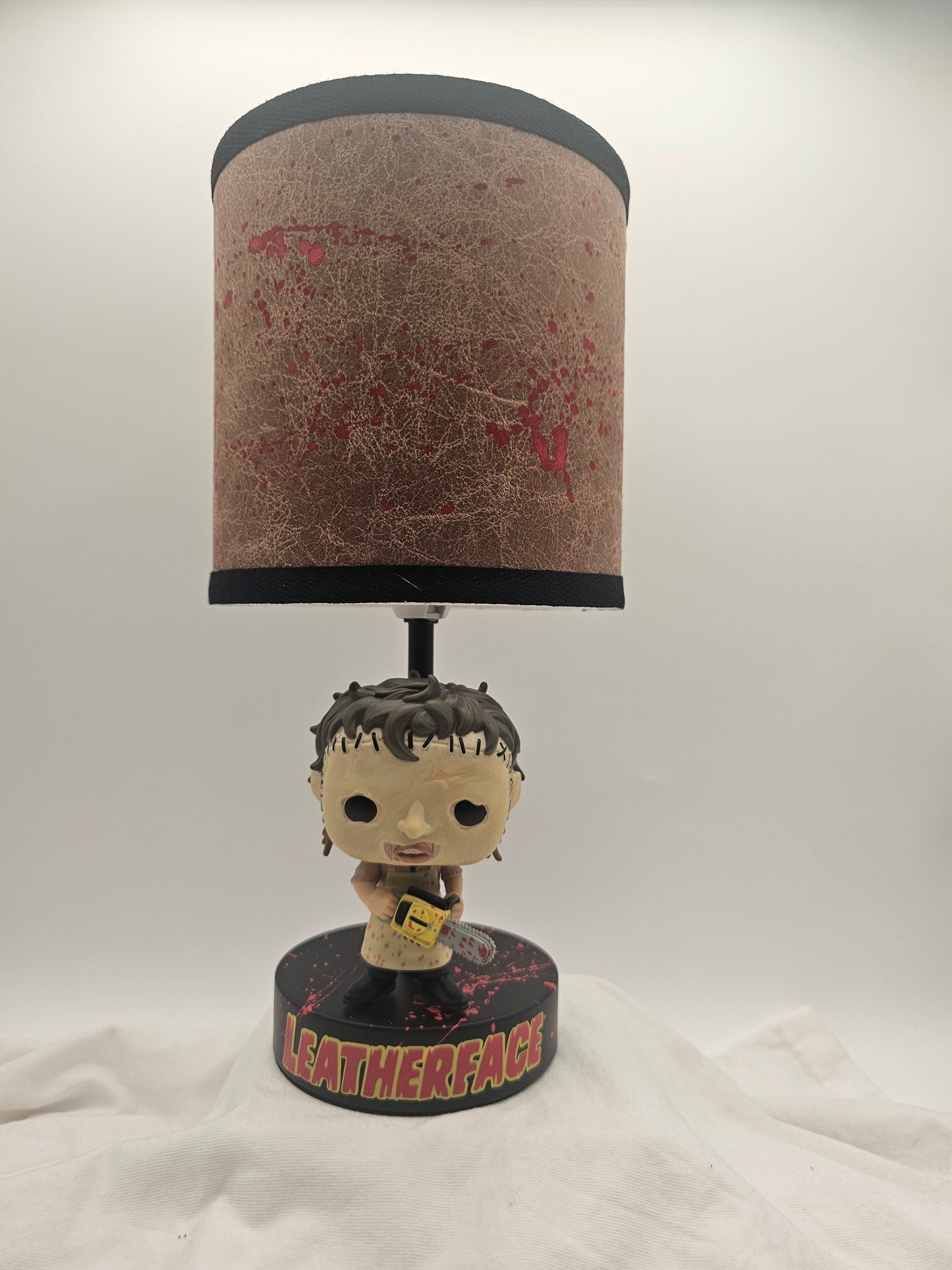 Deadlitecustomz Leatherface *PRE-ORDER*