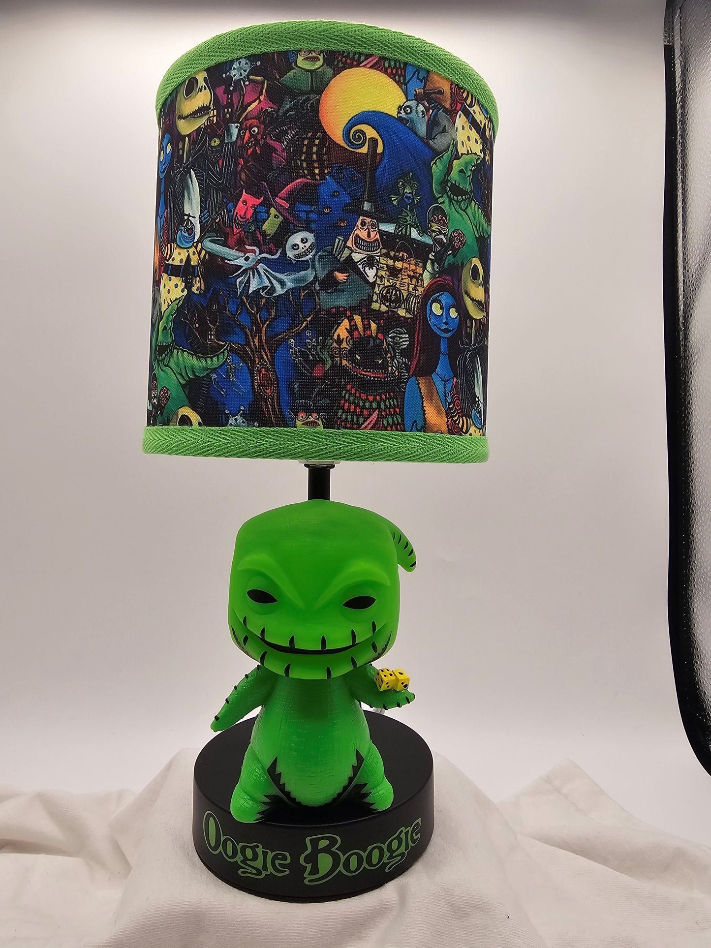 Deadlitecustomz Oogie Boogie *Pre Order*