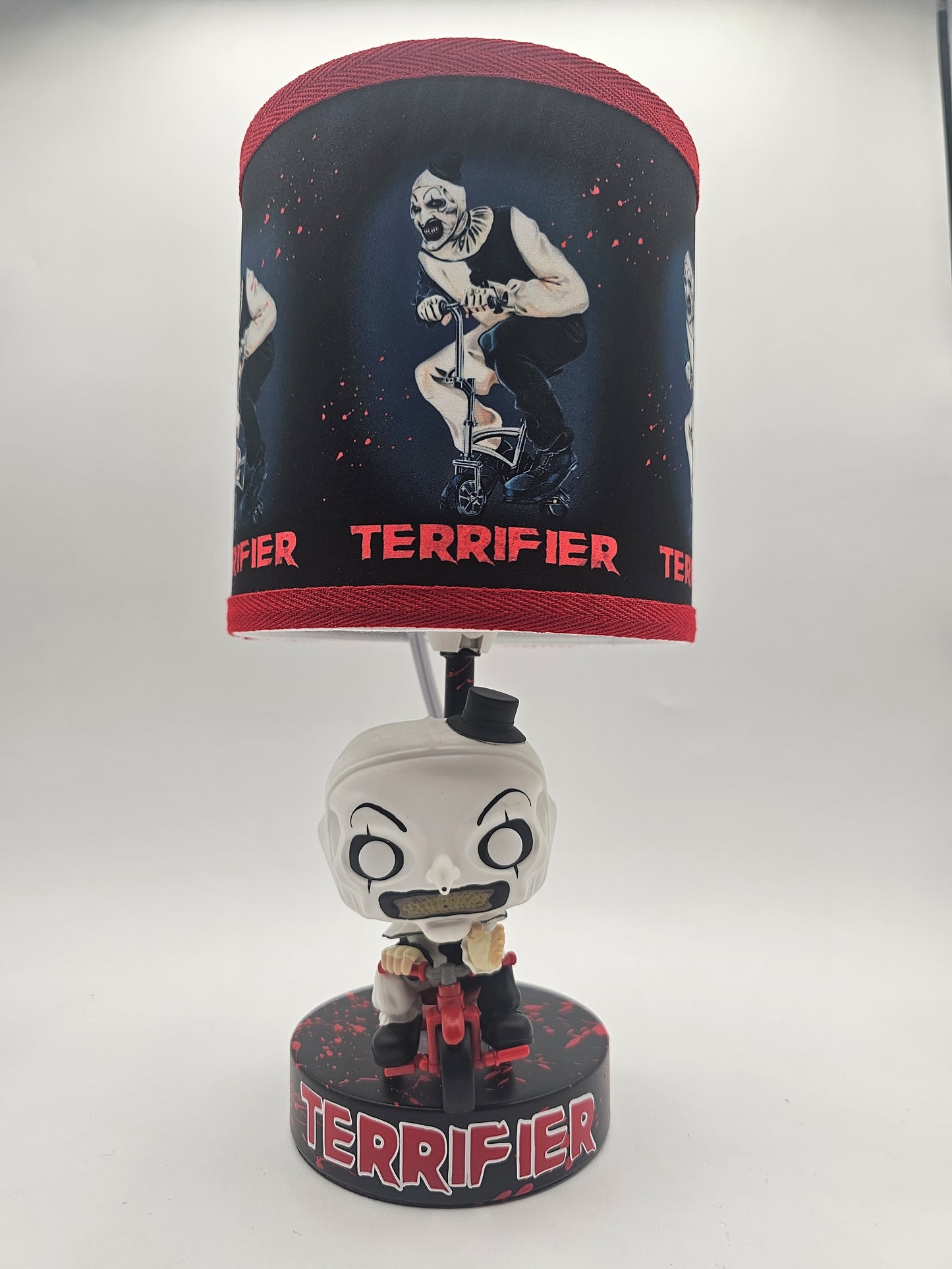 Deadlitecustomz Terrifier Art the Clown tricycle "Pre Order"