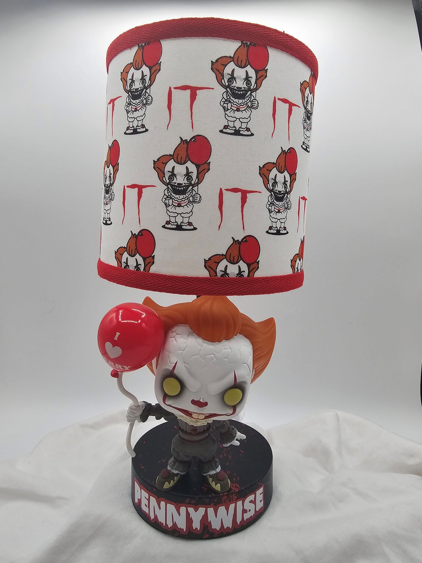 Deadlitecustomz "Pennywise" *PRE-ORDER*